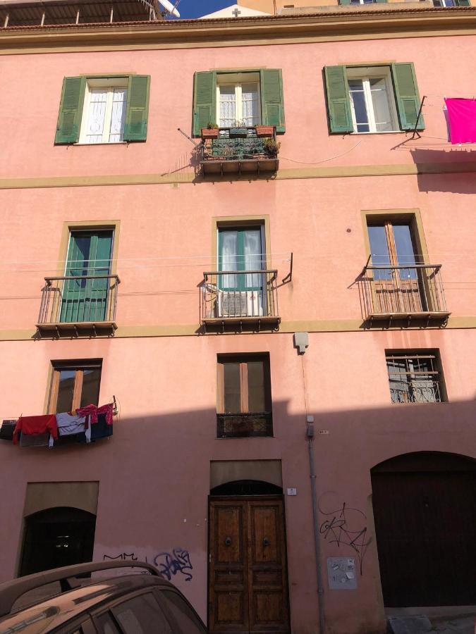 Casa Cosima Lägenhet Cagliari Exteriör bild